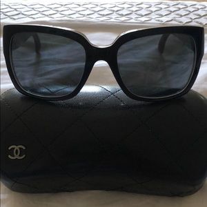 Chanel Sunglasses-Black